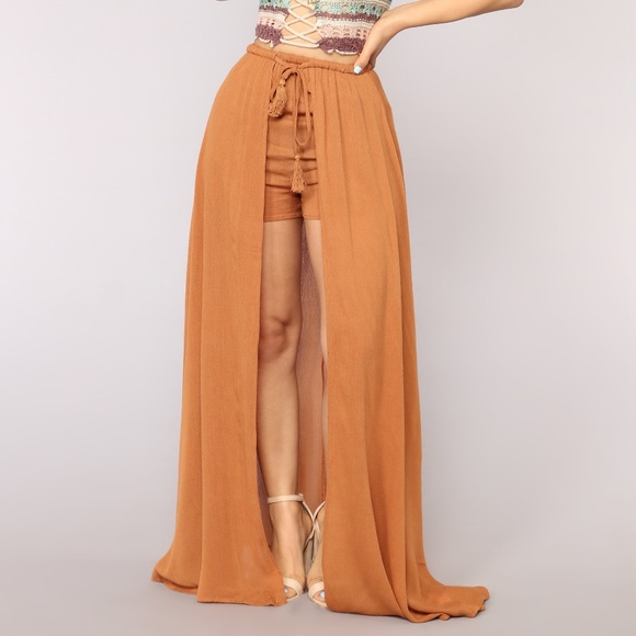 Fashion Nova Dresses & Skirts - Fashion Nova Walk All Day Overlay Short